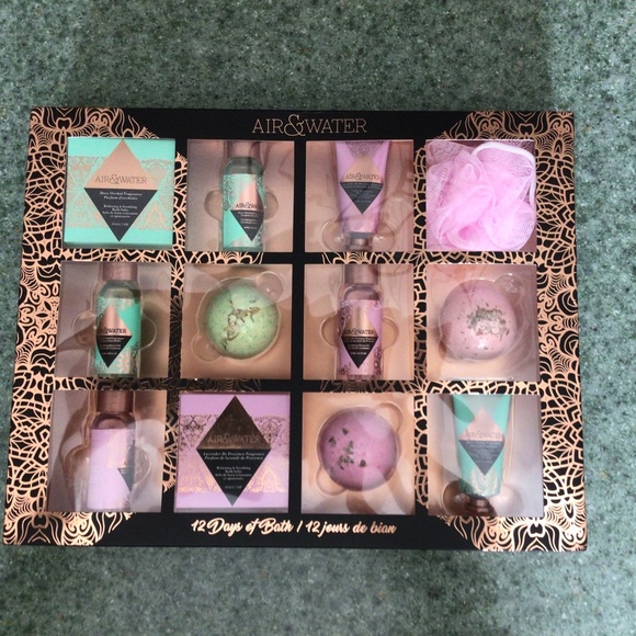 Bath Set - Picture 1 of 1